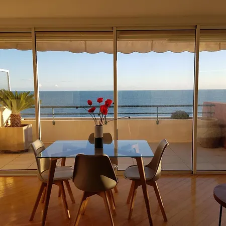 Face A La Mer,appartement De Standing Avec Garage